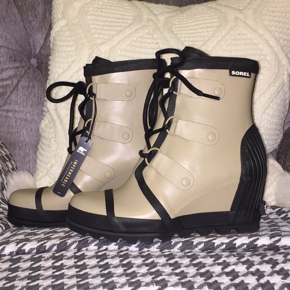 Sorel Shoes - ⚠️Final⚠️ Sorel Joan Rain Wedge